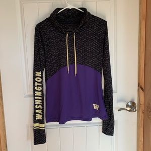 UW huskies funnel neck pullover